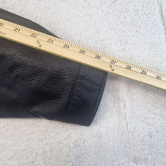 St. John's Bay Heavy Black Leather Jacket for Men Size Large - Picture 13 of 13